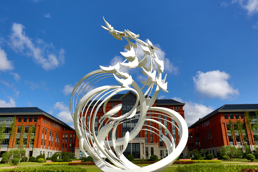 大连电子学校